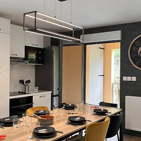 Duplex Pour 8 Pers, 3 Parkings, Proche Centre - Fr-1-234-323 Apartmán